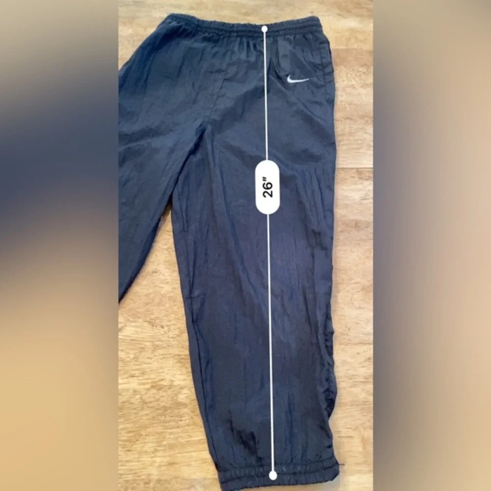 Vintage Nike Youth Size 5/6 Unisex Black Nylon Joggers With Ankle Zippers‎